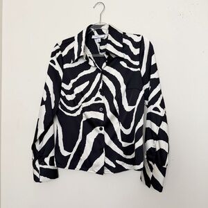 Women's Black and White Button Down Shirt